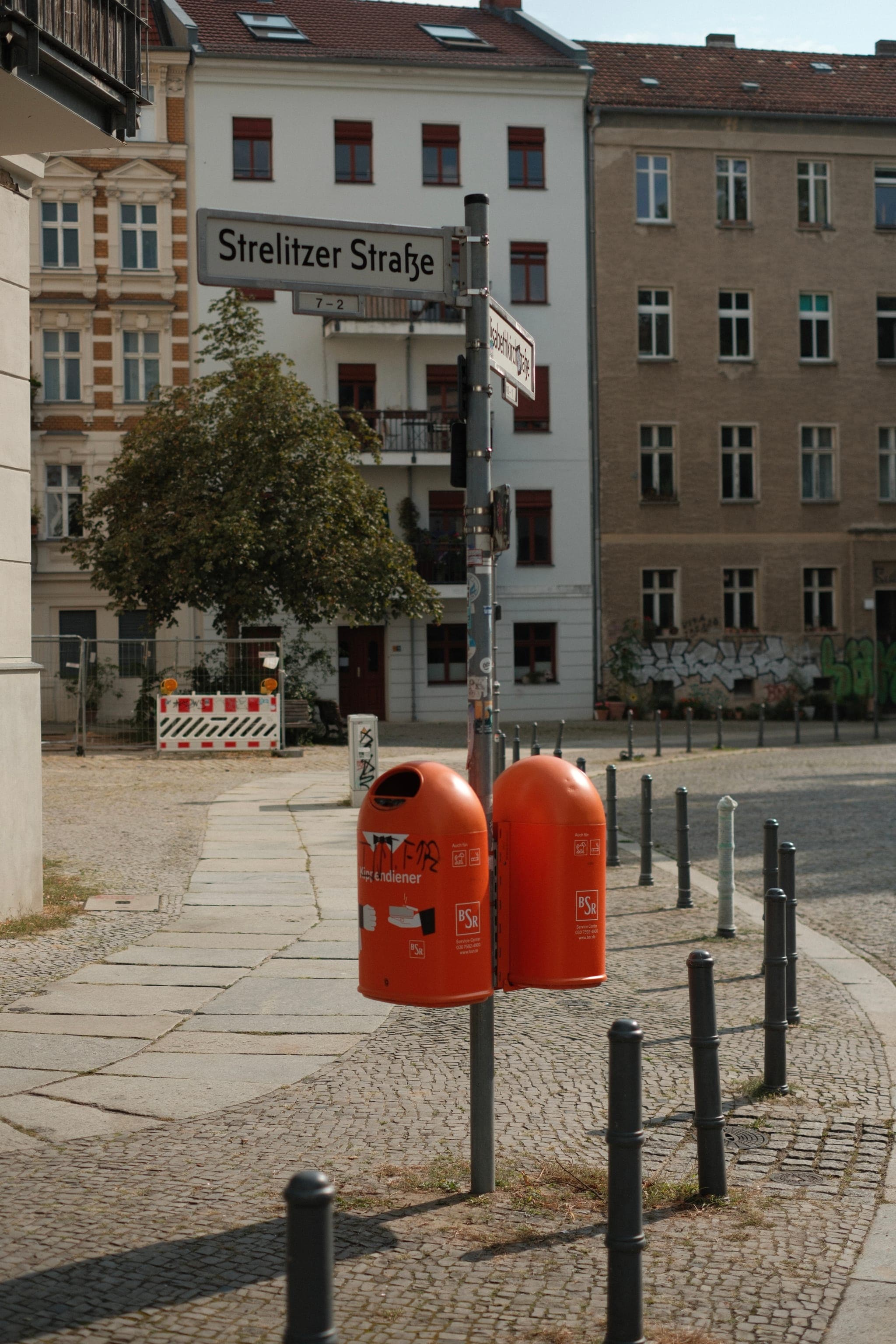Strelitzer Straße 7 – 2