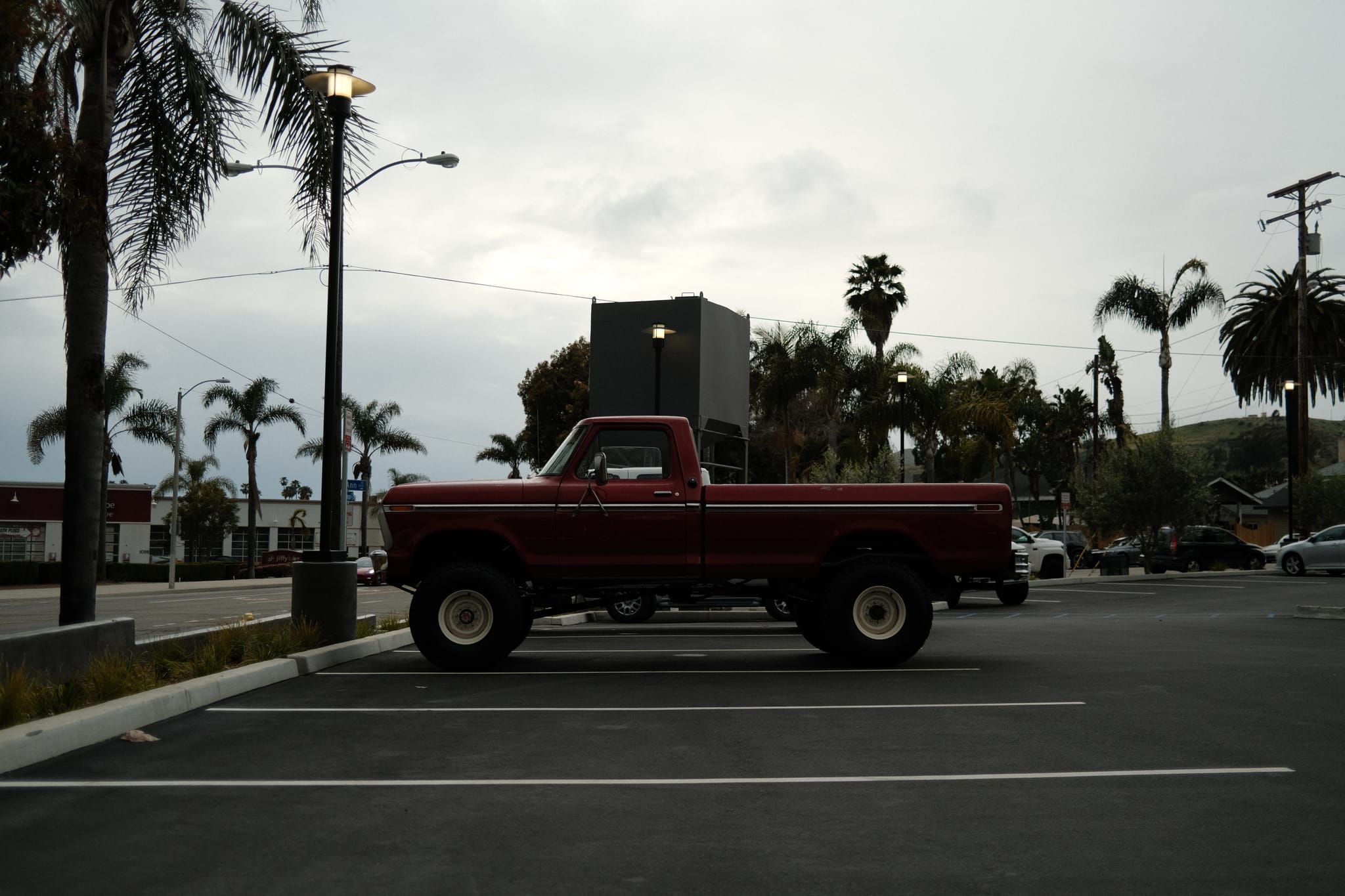 Pickup truck